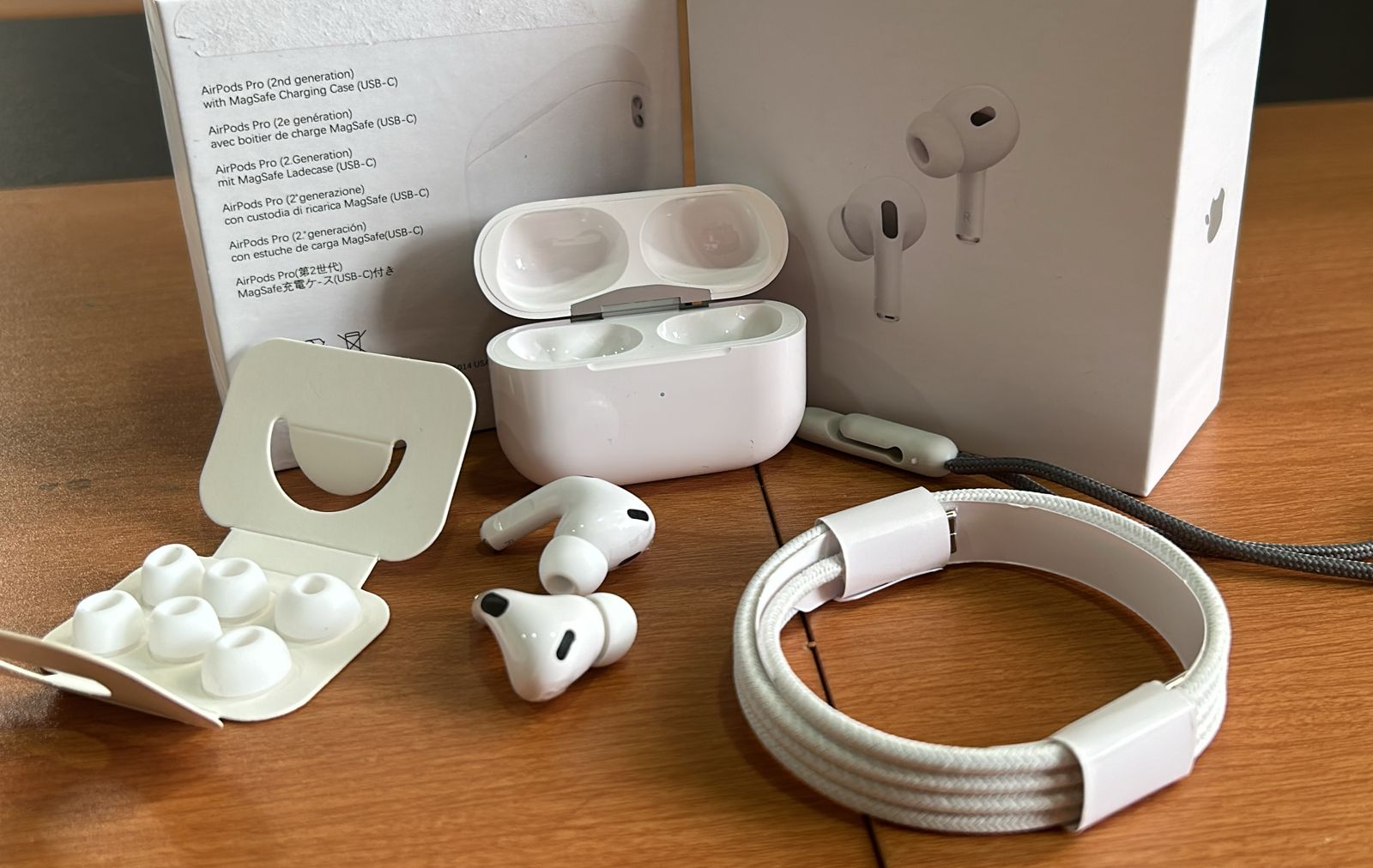 🎧 AIRPODS PRO – SONIDO ENVOLVENTE Y TECNOLOGÍA AVANZADA